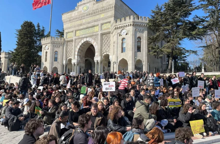 “Duvarsız Üniversite” ya da Açık Ticarethane