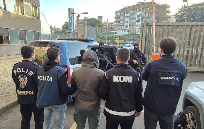 Yeni Nesil Mafyaların Anatomisi ve Suçun Politikliği