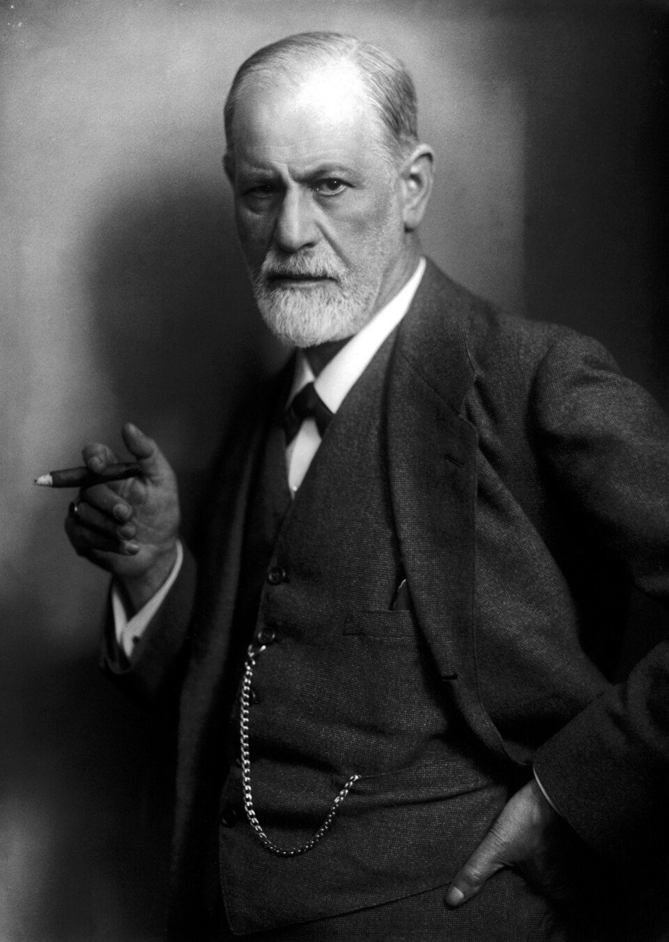 Freud’un Psikolojisi Neden Egemen Sisteme Hizmet Eder?