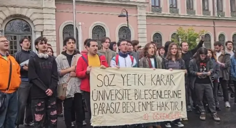 İstanbul Üniversitesi Yemekhane Zammını Öğrenciler Değerlendirdi